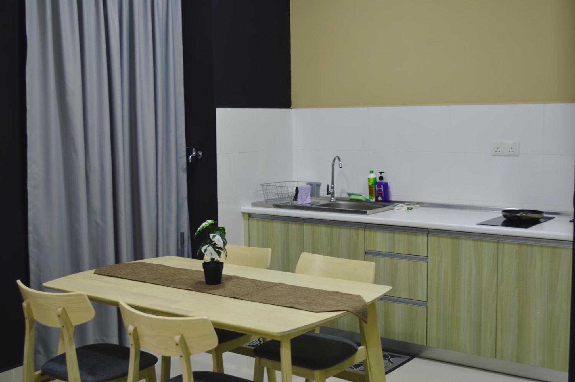 Klia Airport Homestay Sepang Exterior photo